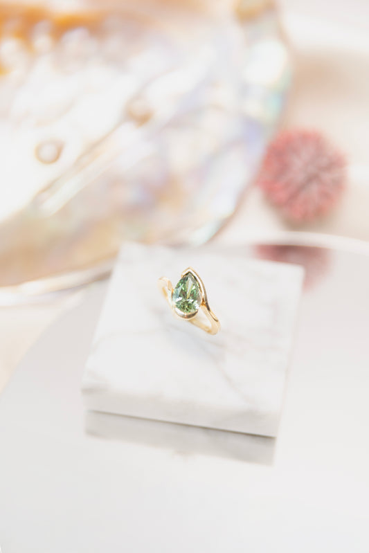 2.04 Fancy Vivid Green Pear Ring