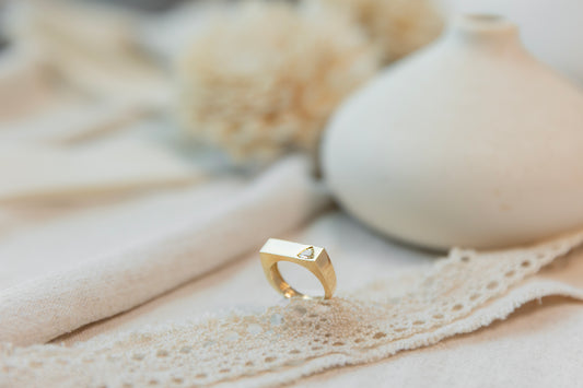 Signet Ring